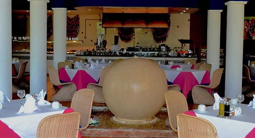 酒店 Grand Sirenis Mayan Beach