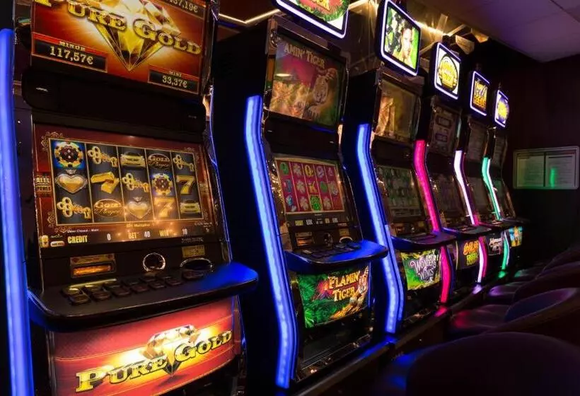 ホテル Hôtel Du Béryl, Lons Le Saunier