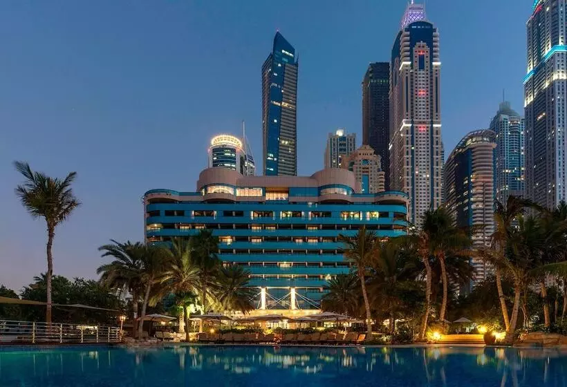 هتل Le Méridien Mina Seyahi Beach Resort & Waterpark