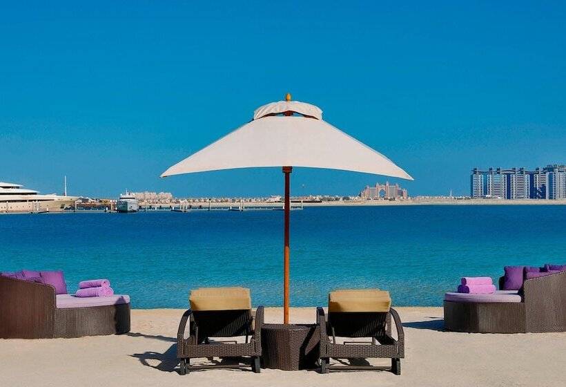 Отель Le Méridien Mina Seyahi Beach Resort & Waterpark