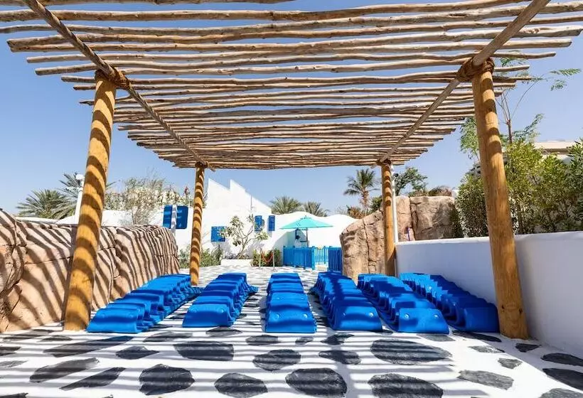 هتل Le Méridien Mina Seyahi Beach Resort & Waterpark