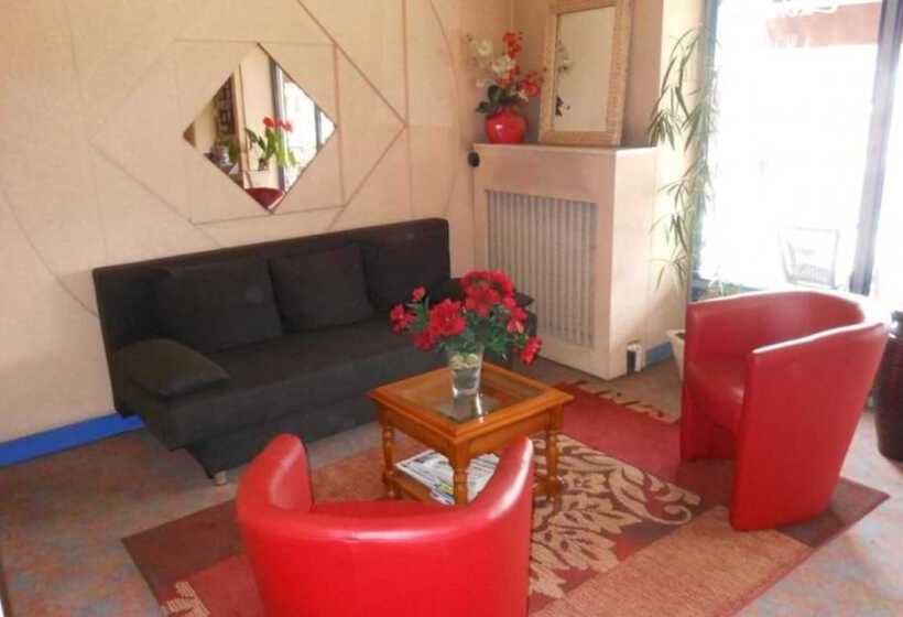 בית מלון כפרי Le Regina