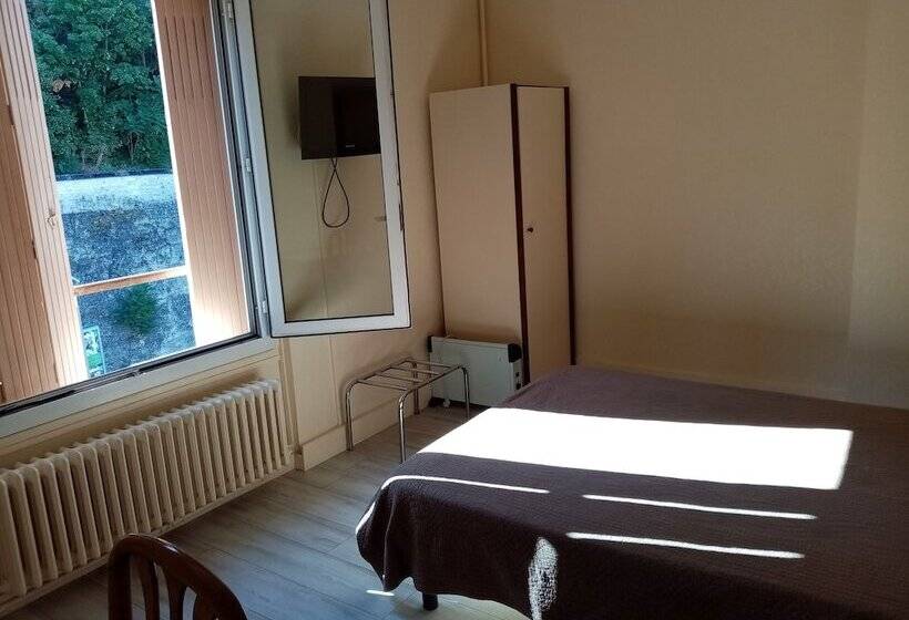 בית מלון כפרי Le Regina