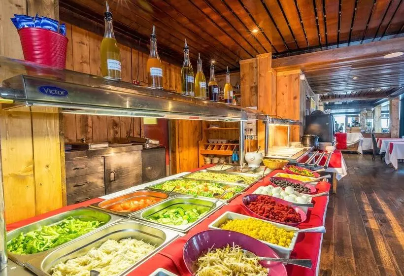 Отель Madame Vacances Hôtel & Spa Le Mottaret