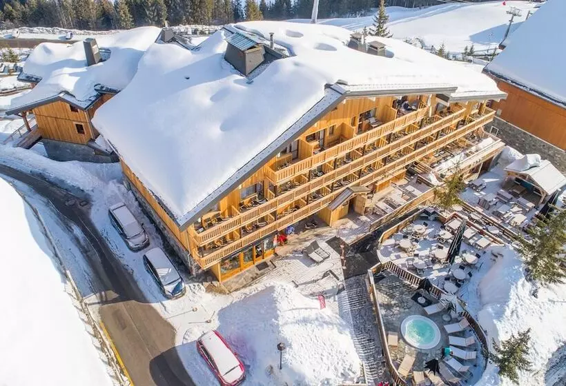 Отель Madame Vacances Hôtel & Spa Le Mottaret