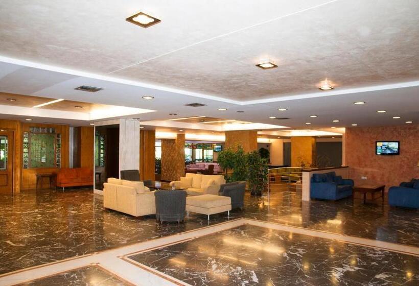 בית מלון כפרי Mediterranee