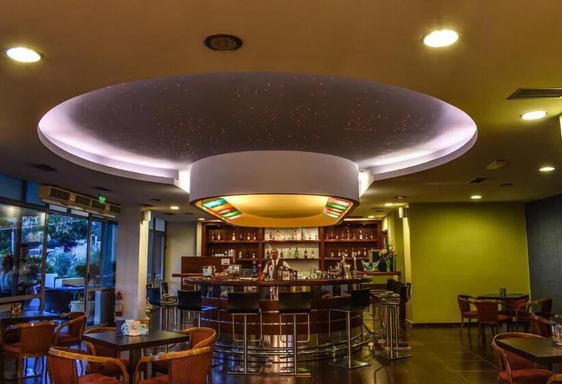 בית מלון כפרי Mediterranee