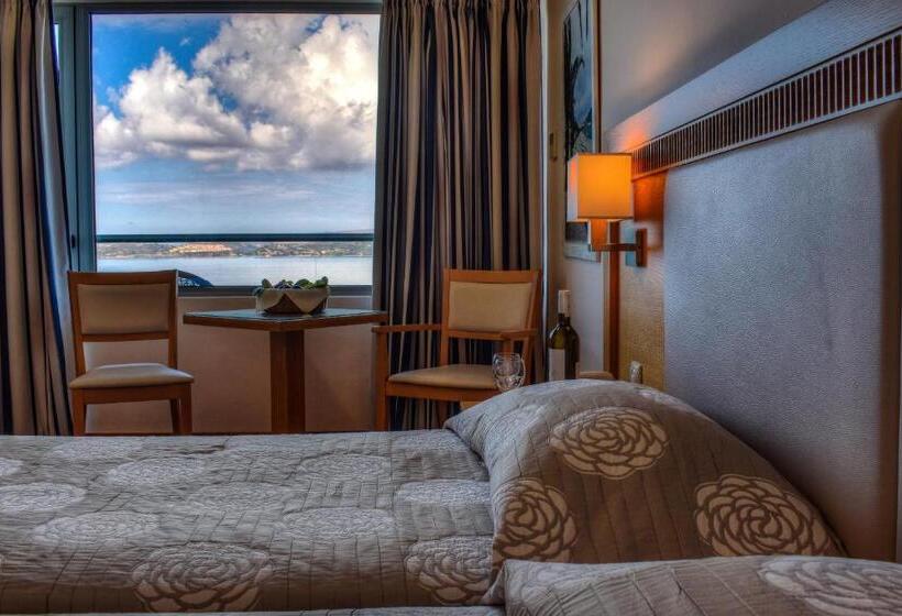 בית מלון כפרי Mediterranee