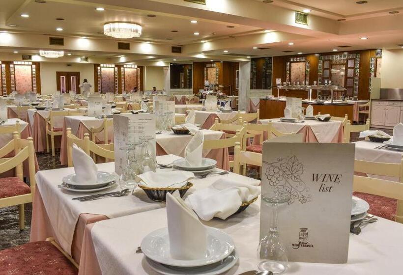 בית מלון כפרי Mediterranee