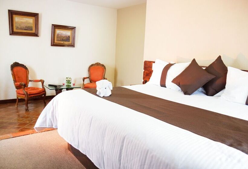 Отель Mision Catedral Morelia