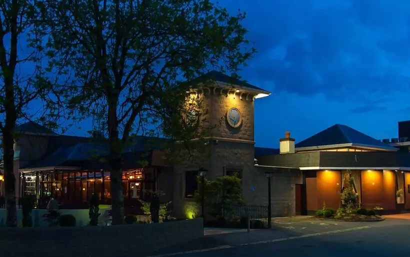 فندق Treacys West County Conference And Leisure Centre