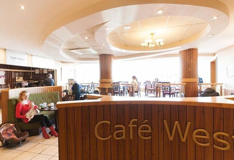 酒店 Treacys West County Conference And Leisure Centre