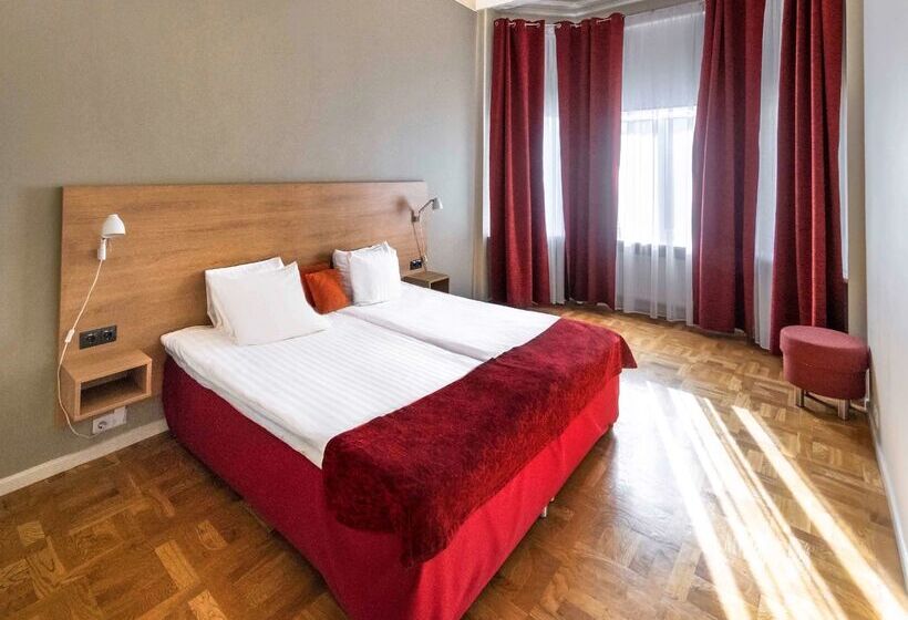 هتل Tribe Riga City Centre