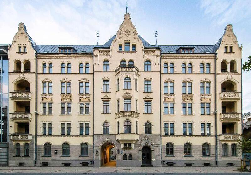 هتل Tribe Riga City Centre