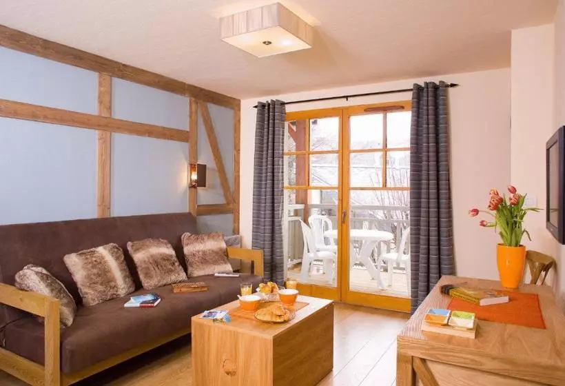 Madame Vacances Residence Cami Real