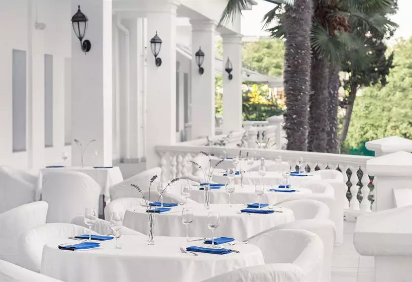 Radisson Hotel Alushta