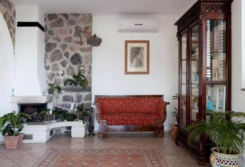 אתר נופש Villa Enrica   Aeolian Charme