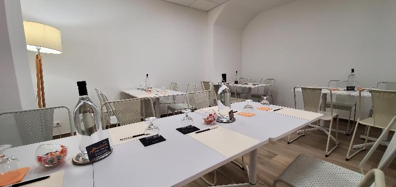 Aleria Hotel Atrachjata