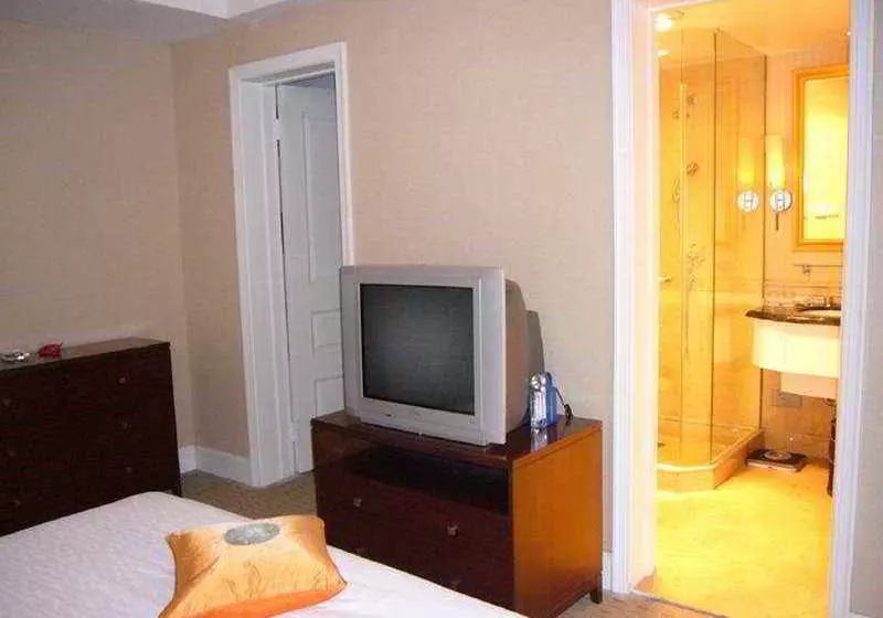 Chateau Regency Apartment