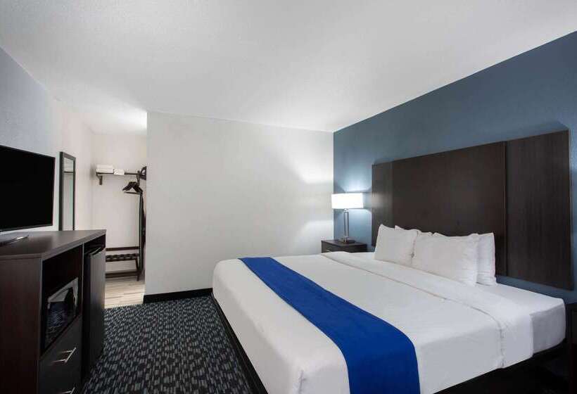 בית מלון כפרי Baymont By Wyndham Charlotte University