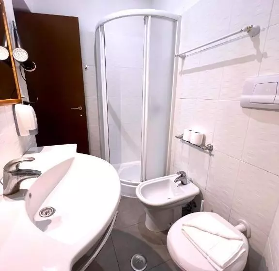 בית מלון כפרי Booking Inn Settembre 95