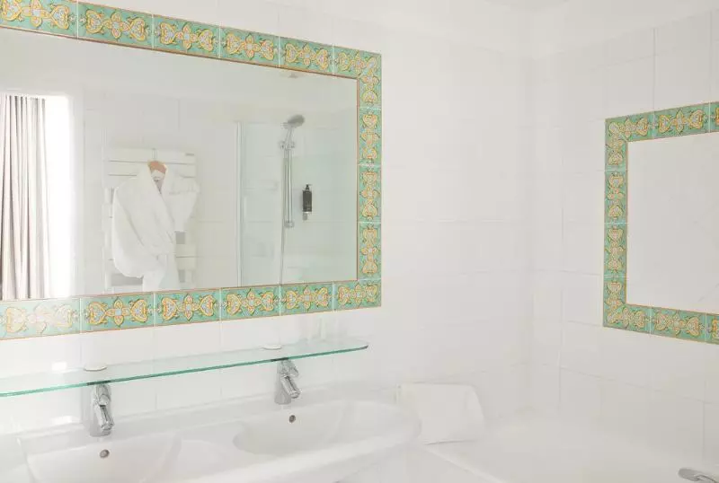 ホテル Hôtel D Orsay   Esprit De France