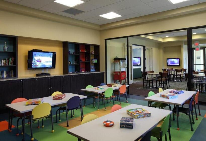 فندق Fantasyworld Resort