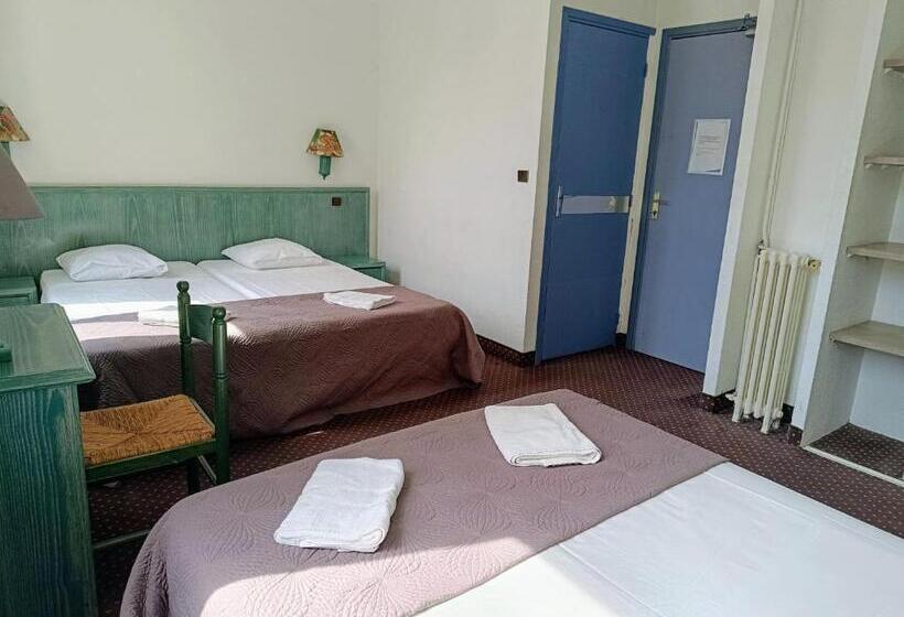 هتل Casa Moho   Juan Les Pins