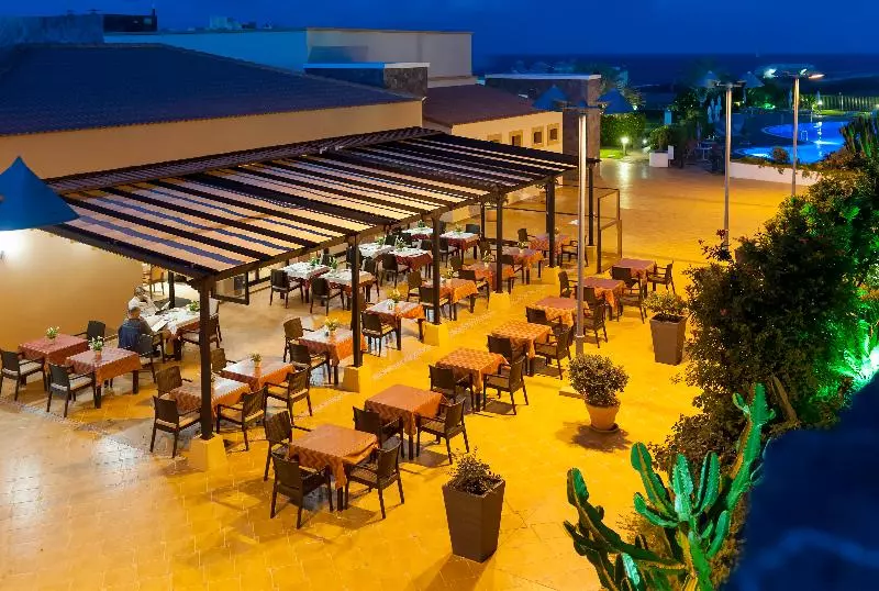 בית מלון כפרי Luz Del Mar