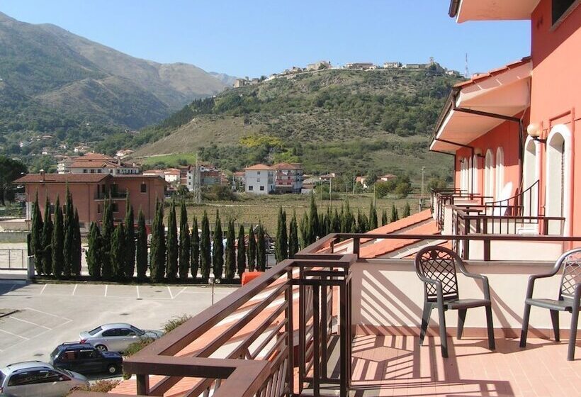 Отель Marchesina Resort Srls