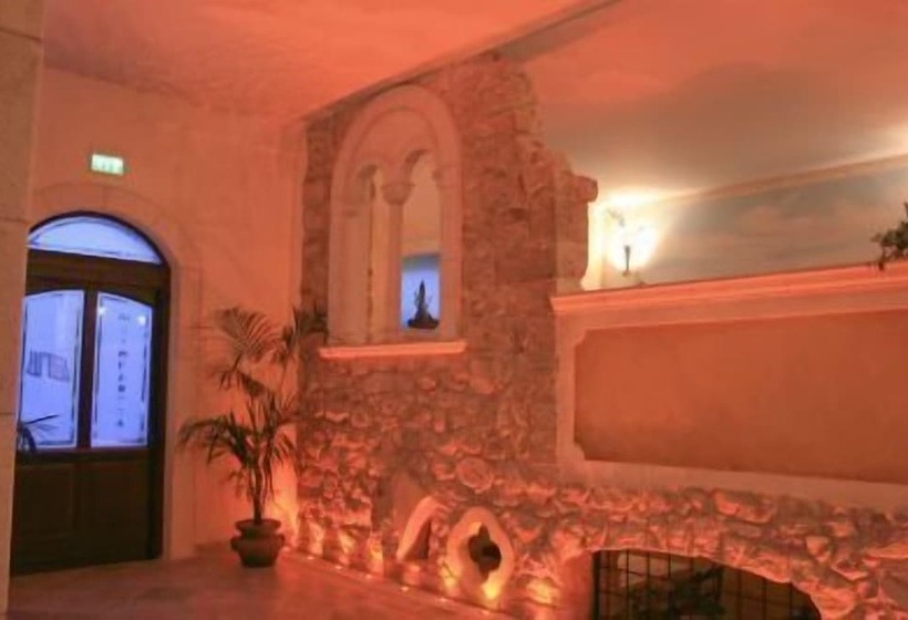 Отель Marchesina Resort Srls