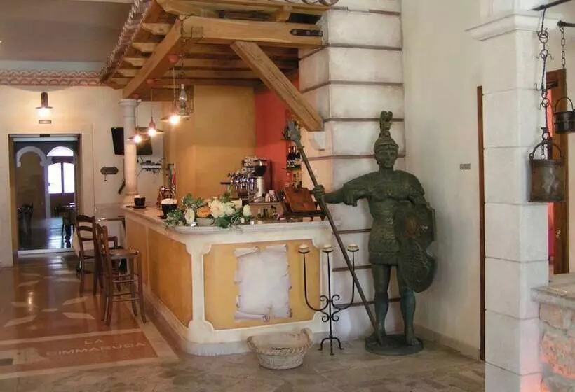 בית מלון כפרי Marchesina Resort Srls