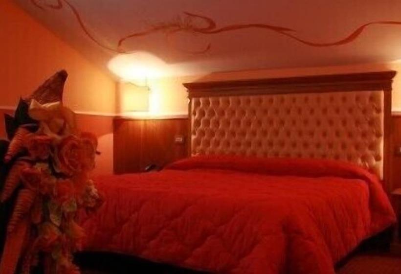 Отель Marchesina Resort Srls