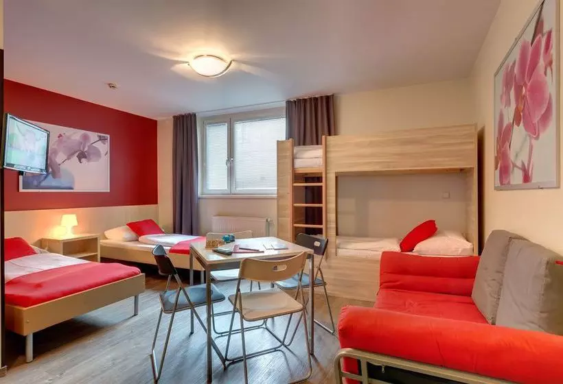 Meininger Hotel Vienna Central Station