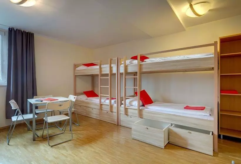 Meininger Hotel Vienna Central Station