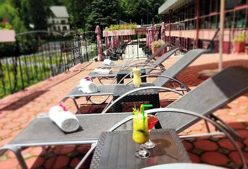 ホテル Piatra Mare