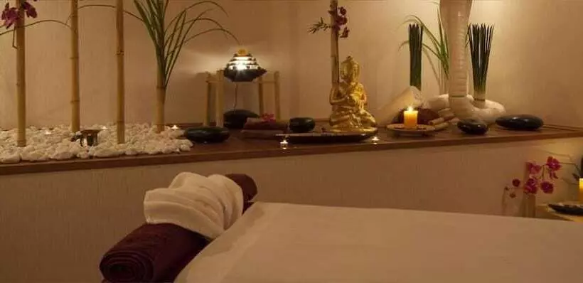 ホテル Piatra Mare