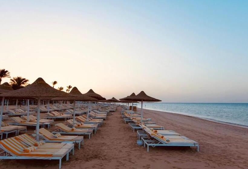 هتل Pyramisa Beach Resort Sahl Hasheesh