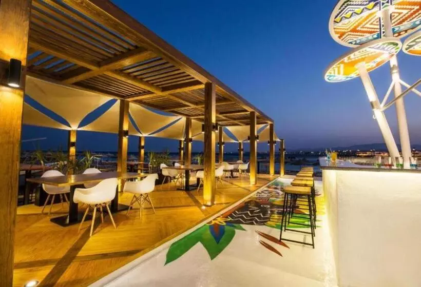هتل Pyramisa Beach Resort Sahl Hasheesh