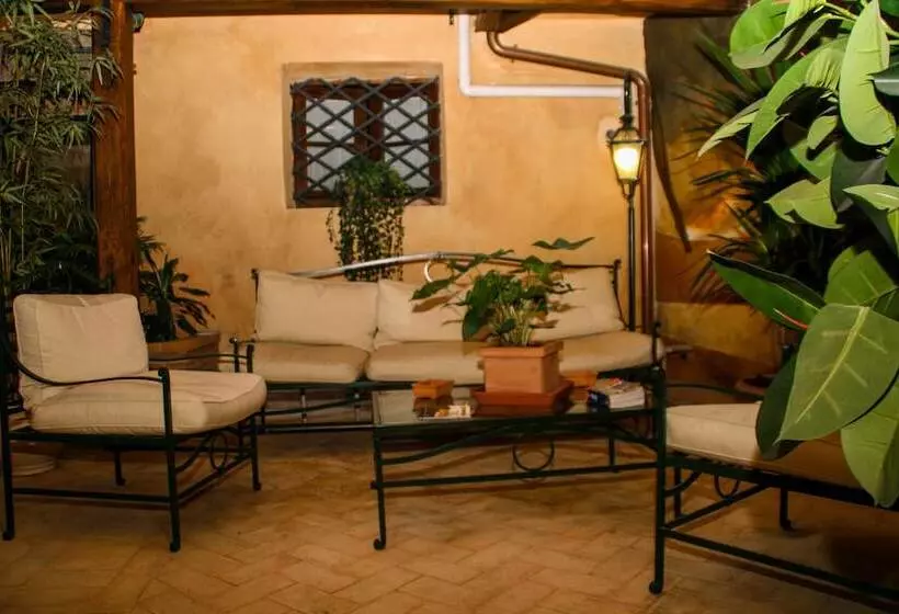 Hotel Residenza San Calisto