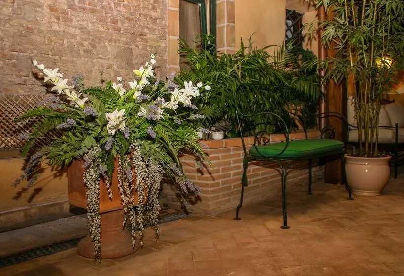 Hotel Residenza San Calisto