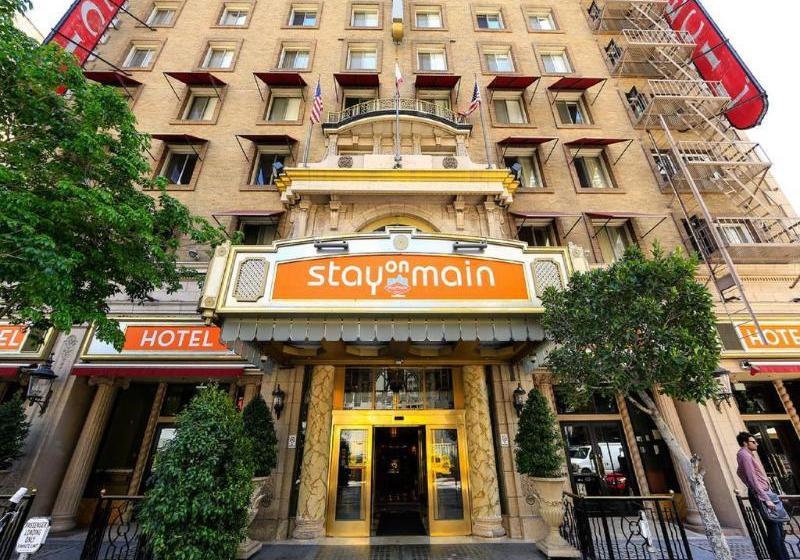 호텔 Stay on Main