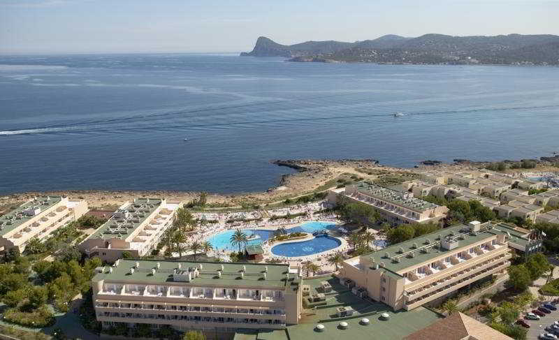 Sirenis Seaview Country Club