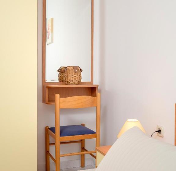 Villa Lara Apartments