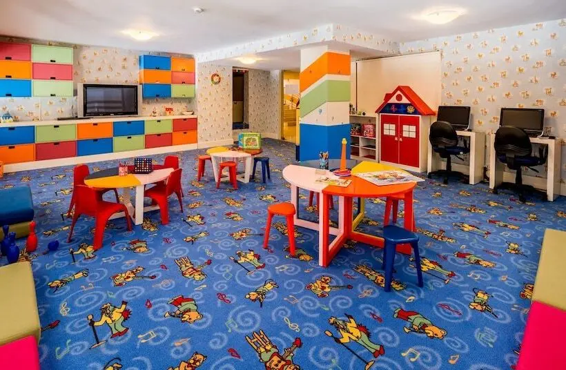 Vuni Palace Hotel & Casino & Spa