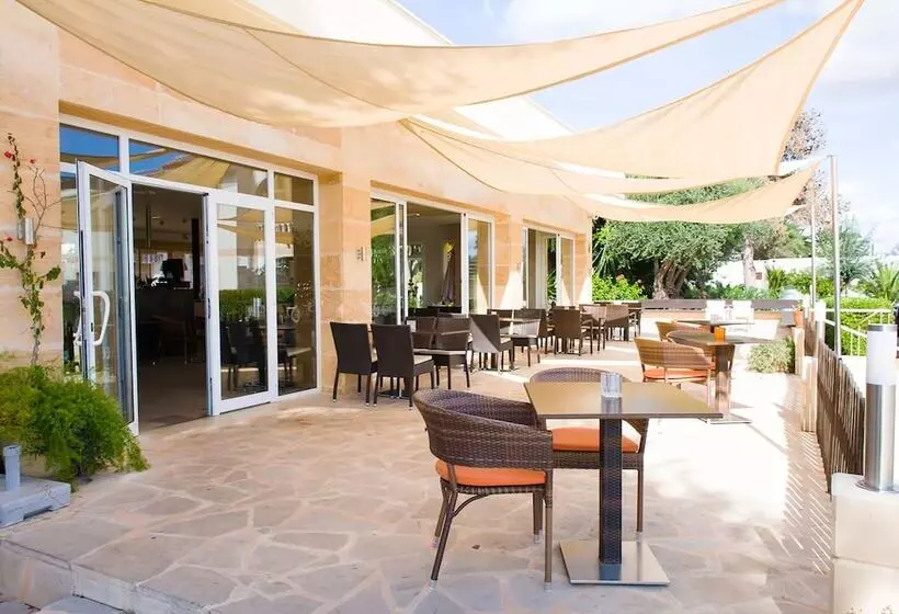 Apartamentos Sol Romántica By Dot Suites