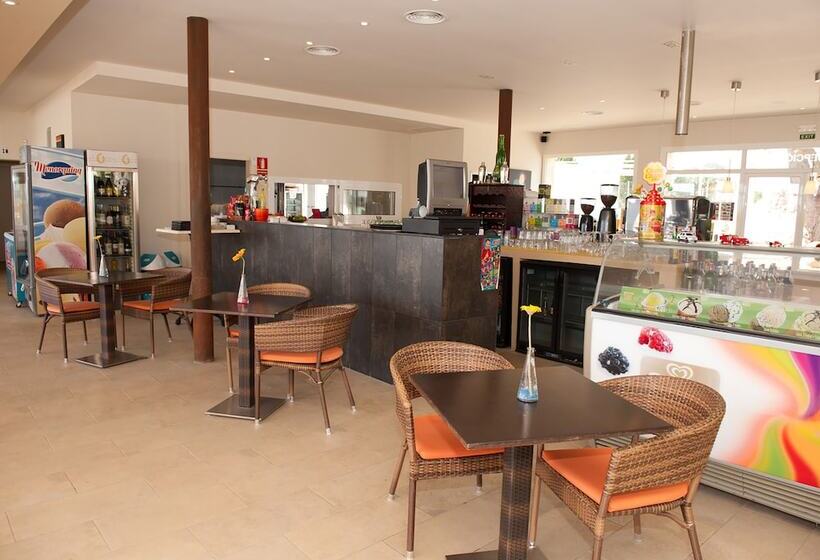 Apartamentos Sol Romántica By Dot Suites