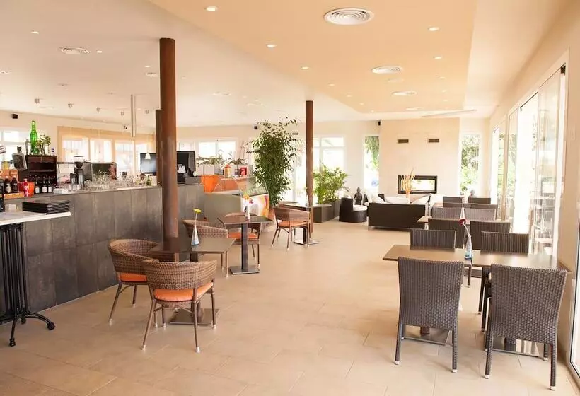 Apartamentos Sol Romántica By Dot Suites