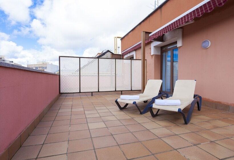 هتل Agora Juan De Austria