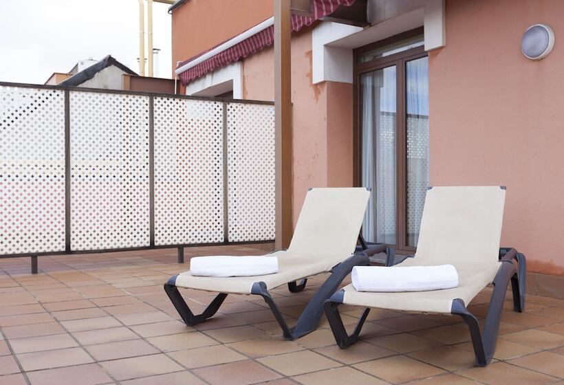 هتل Agora Juan De Austria